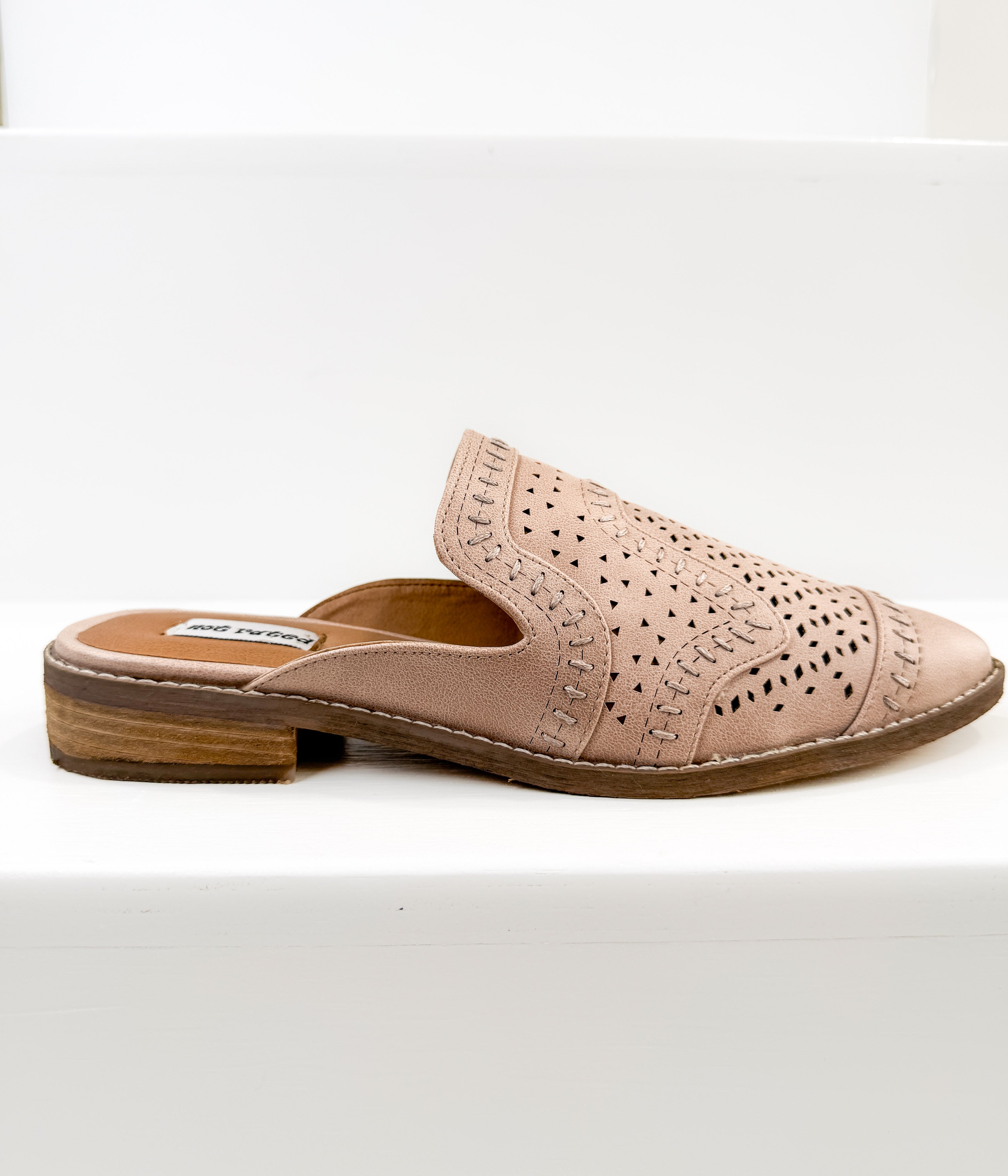 Piyal Mule in Blush