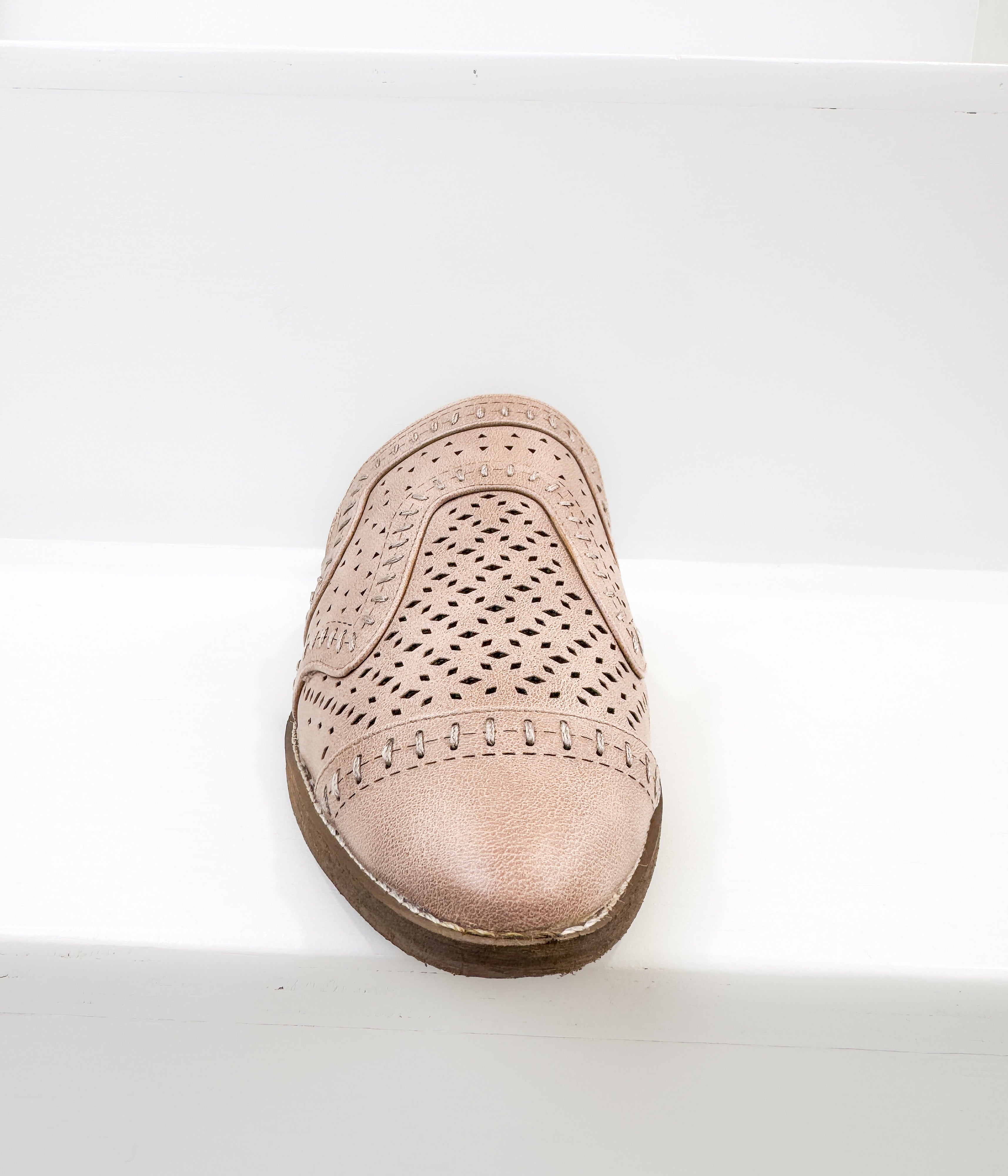 Piyal Mule in Blush