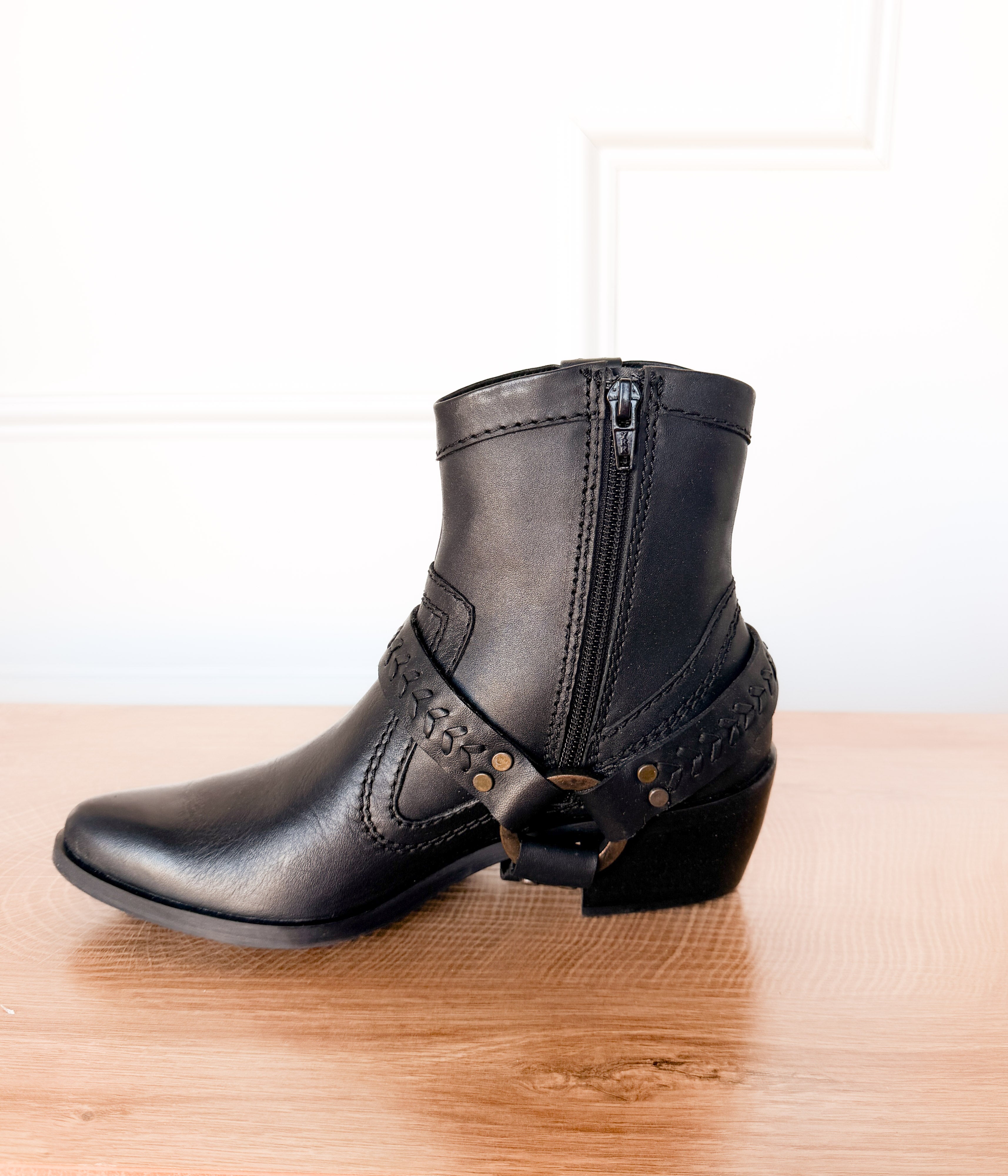 Smithy Suede Ankle Boot in Black