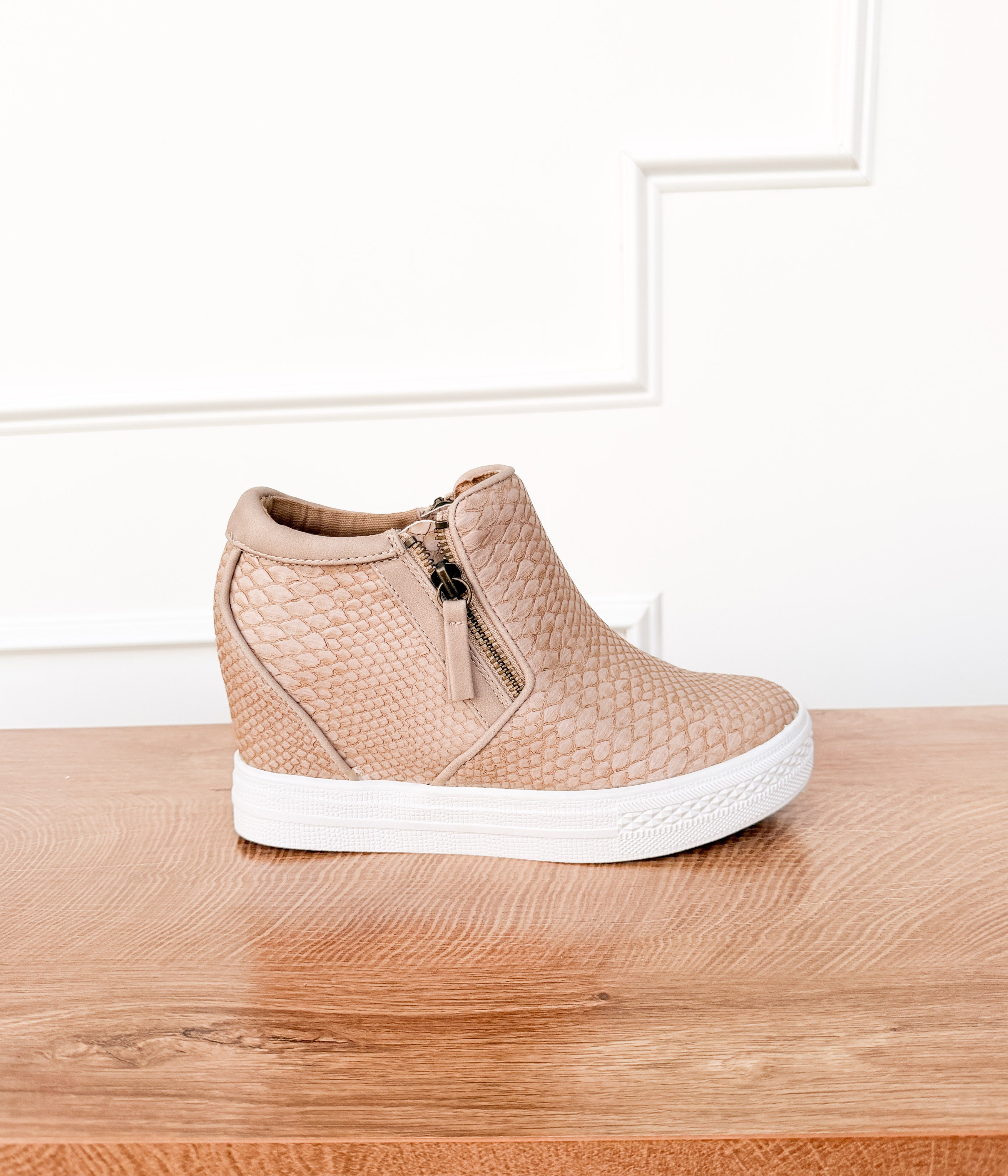 Timmibelle Wedge Sneaker in Blush