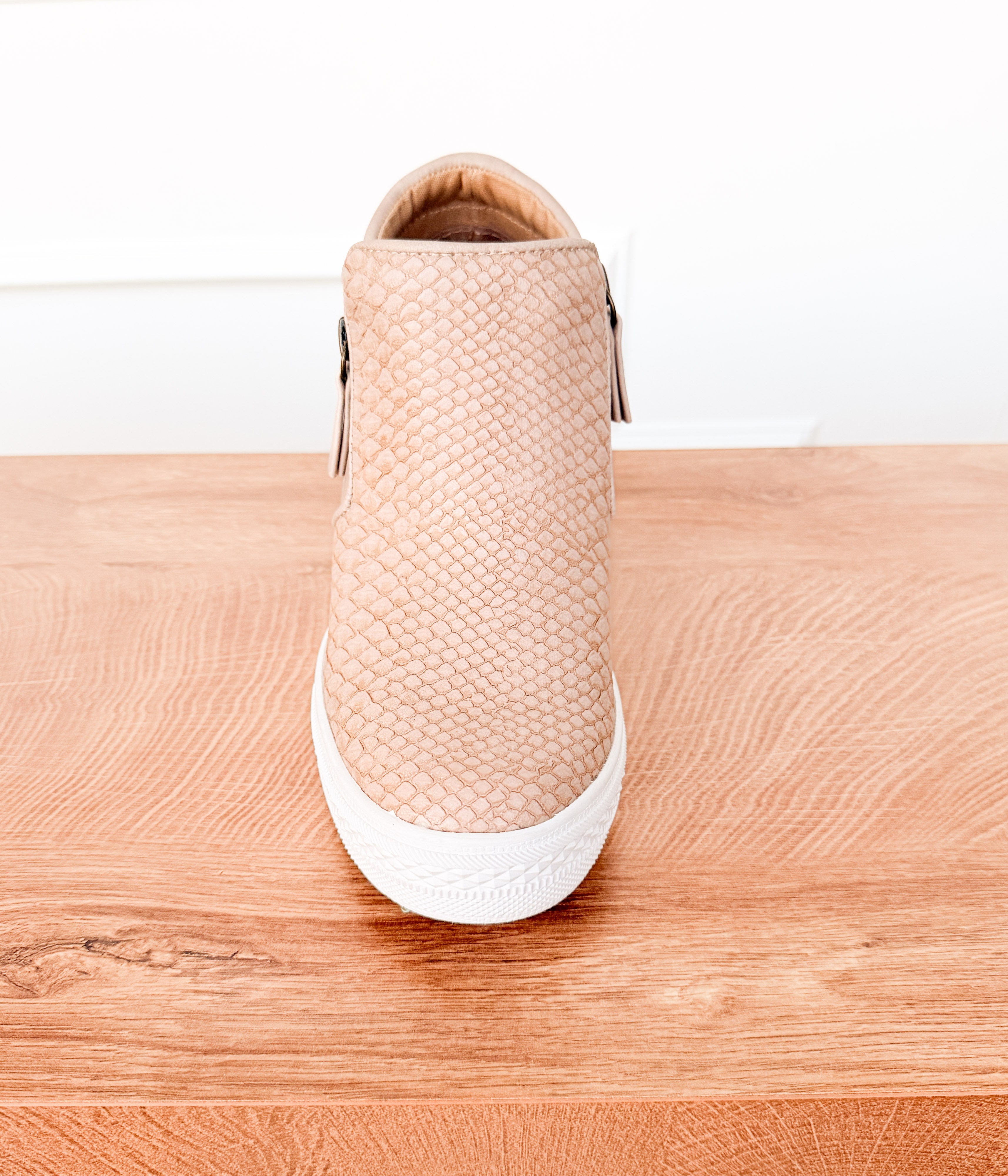 Timmibelle Wedge Sneaker in Blush