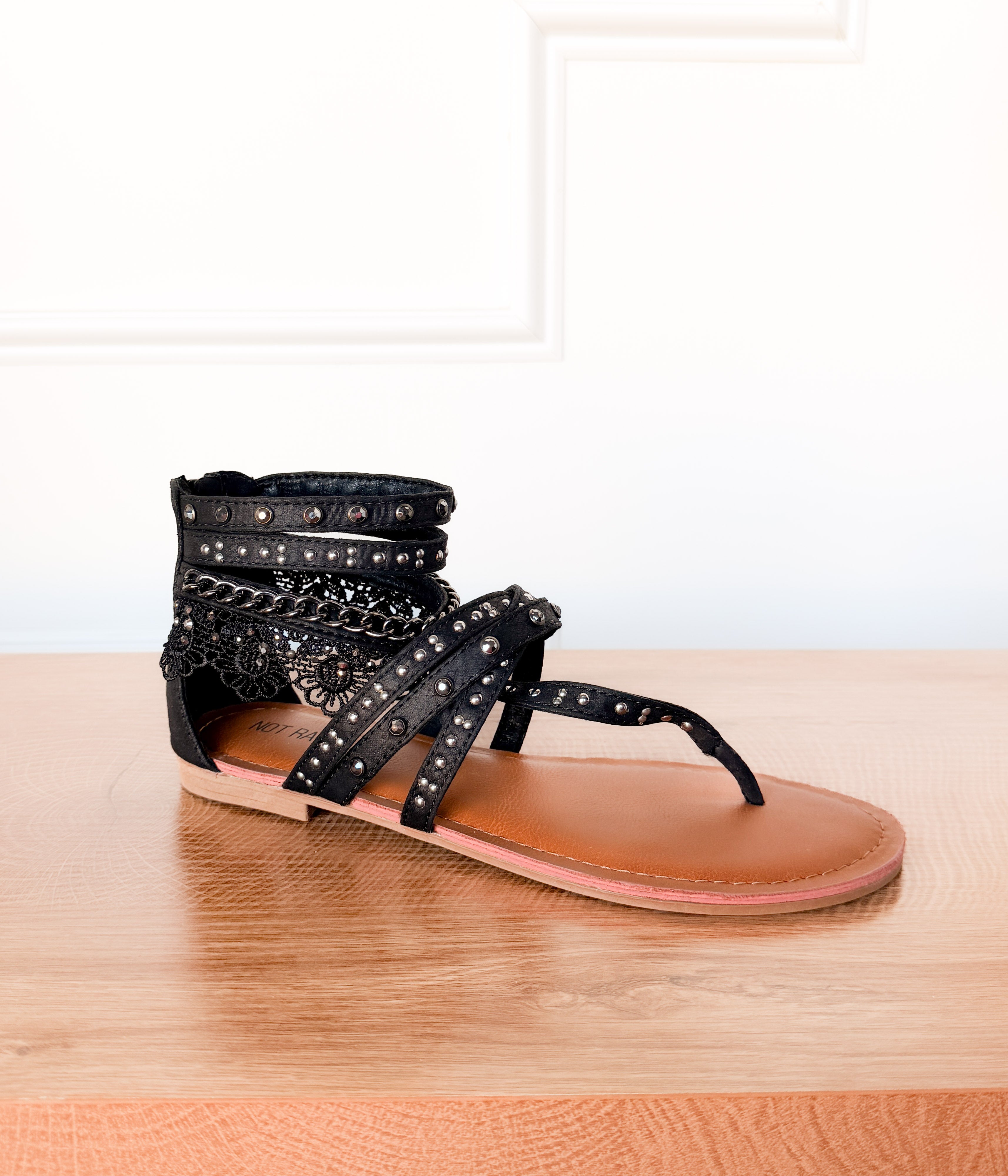 Willow Sandal in Black