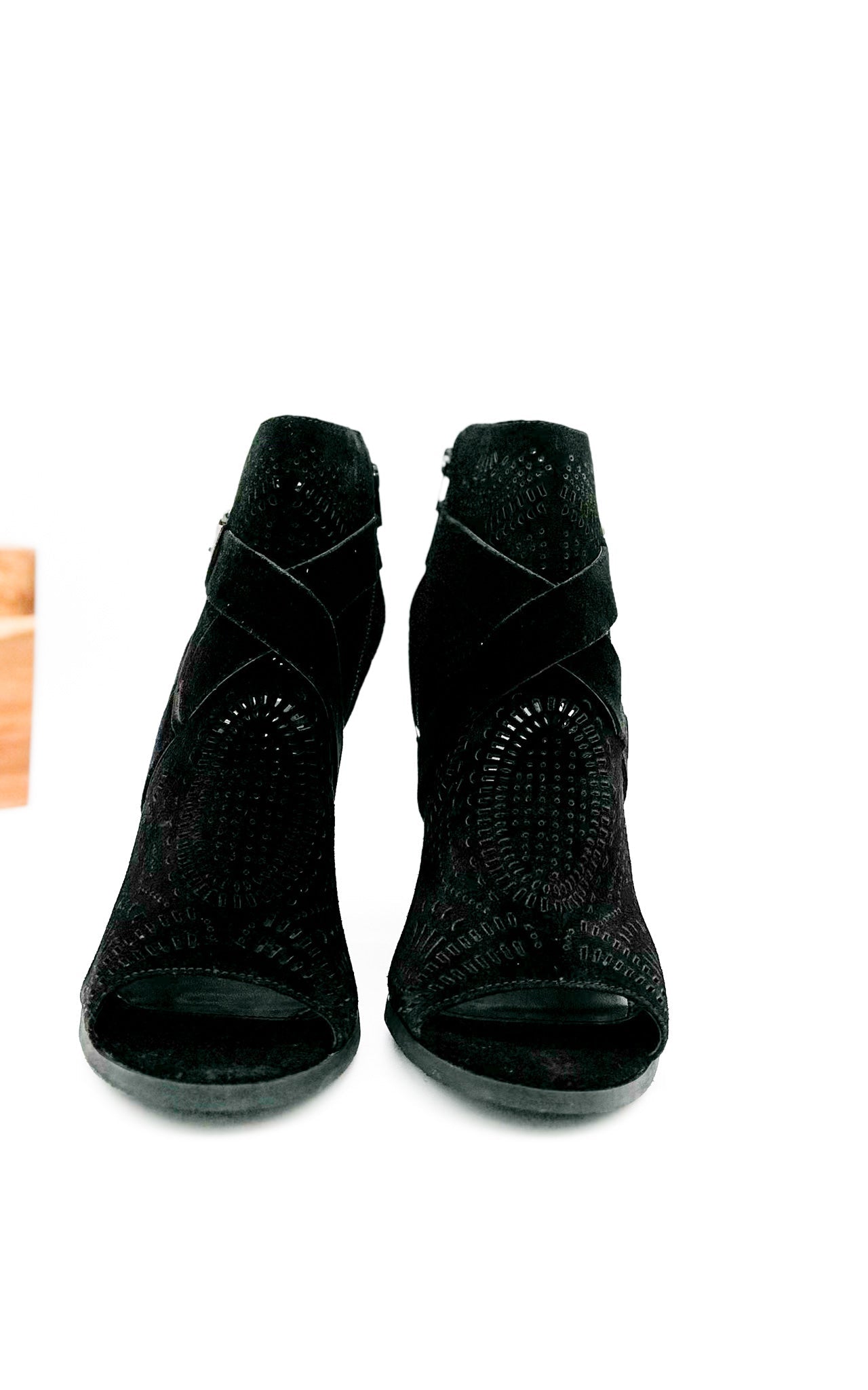 Zuzanna Heeled Sandal in Black